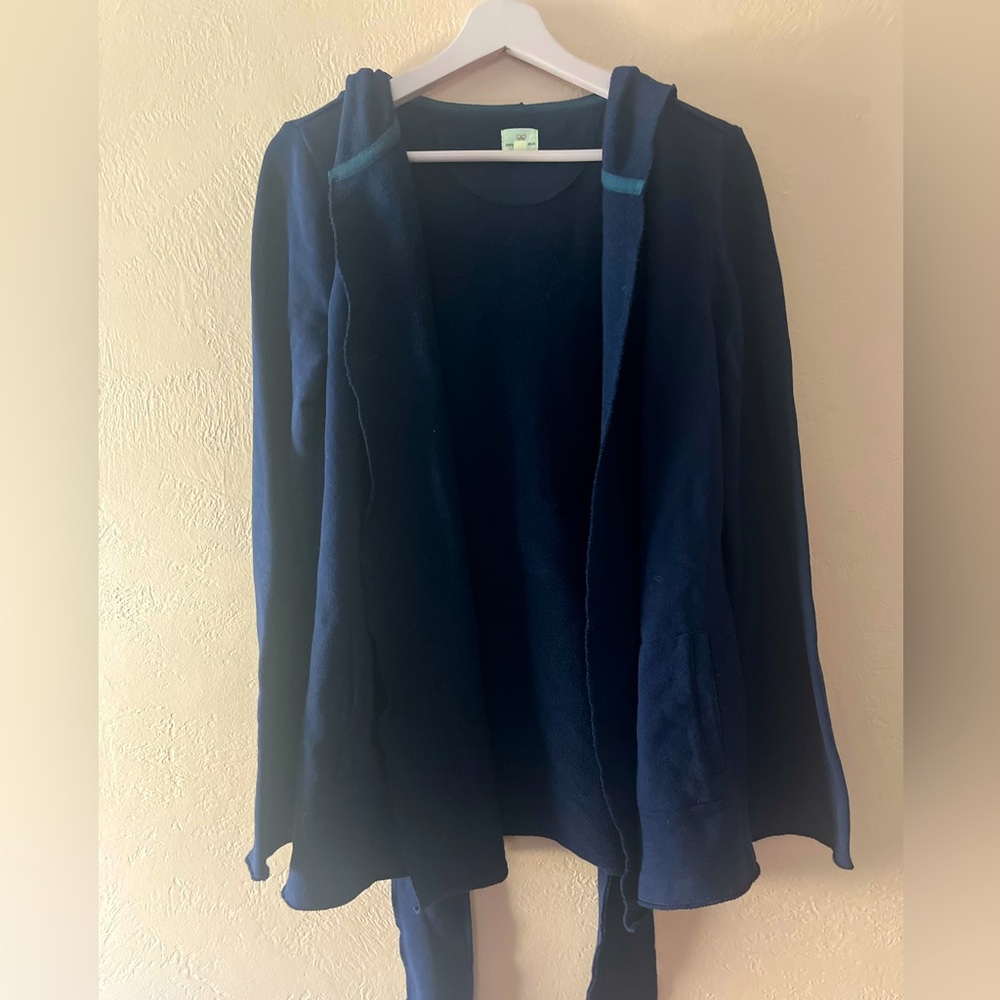 BANANA REPUBLIC CARDIGANS SWEATER.